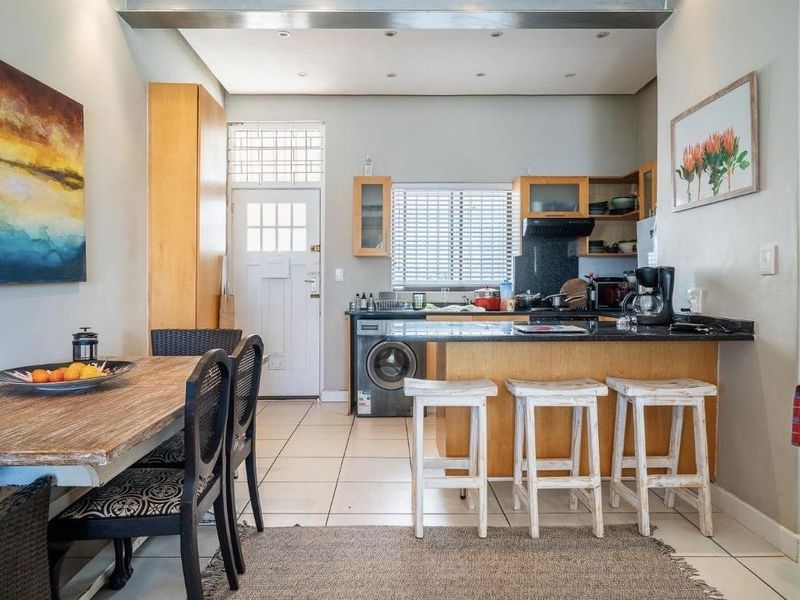 Your foothold in Beautiful Bantry Bay - Photo 3