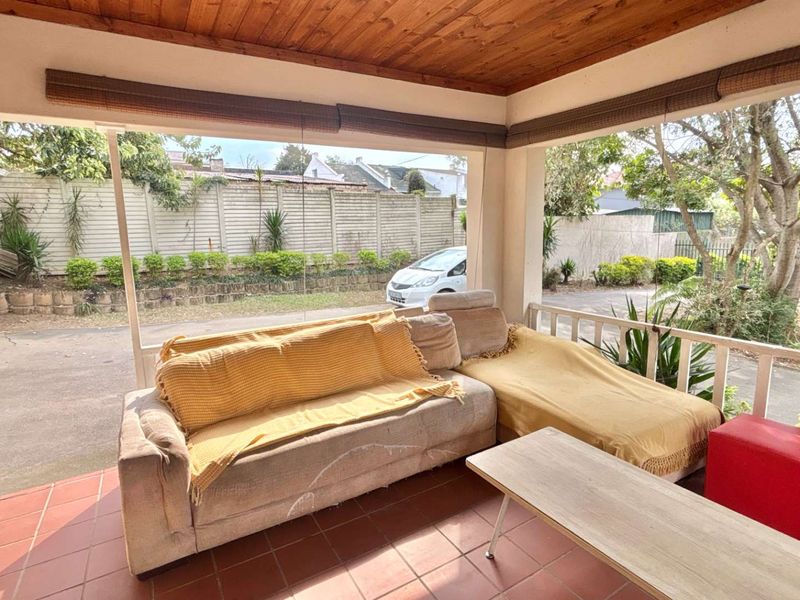 Spacious Family Living in a Convenient Scottsville Location - Photo 3