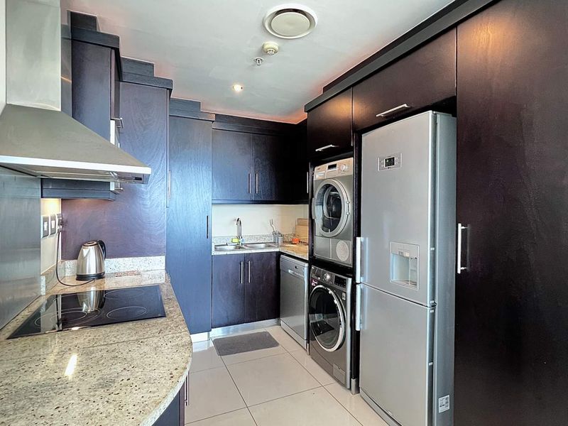 1 BEDROOM | 1.5 BATHROOM APARTMENT - Photo 7