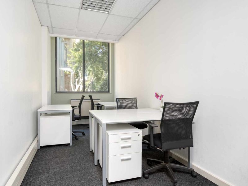Unlimited office access in Regus Bryanston Wedgefield - Photo 3