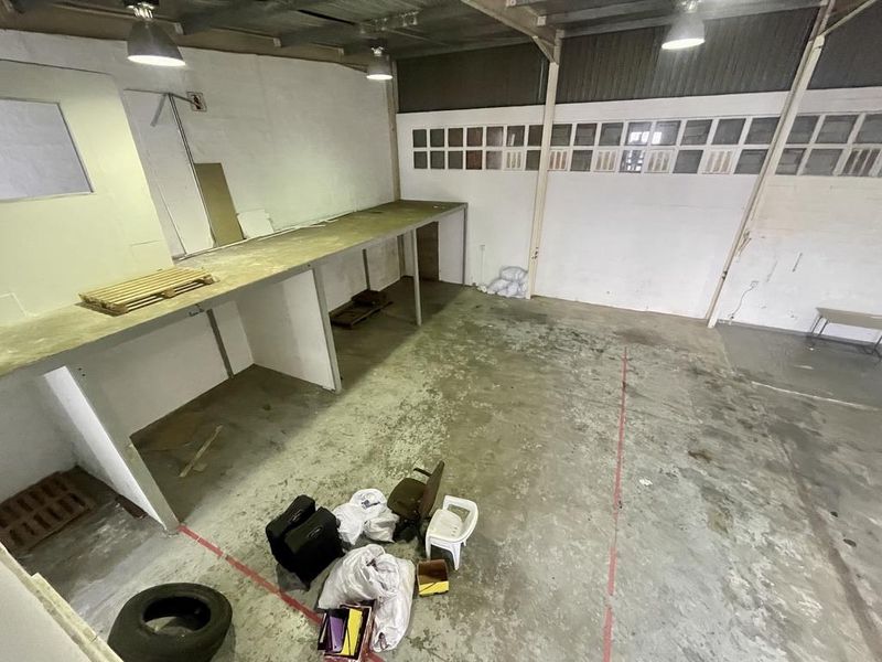 Hendra - 235m2 Warehouse To Let | Springfield Industrial Park - Photo 6