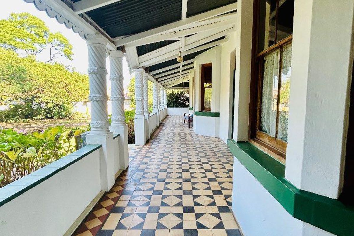 6 bedroom house for sale in vryheid - Photo 5