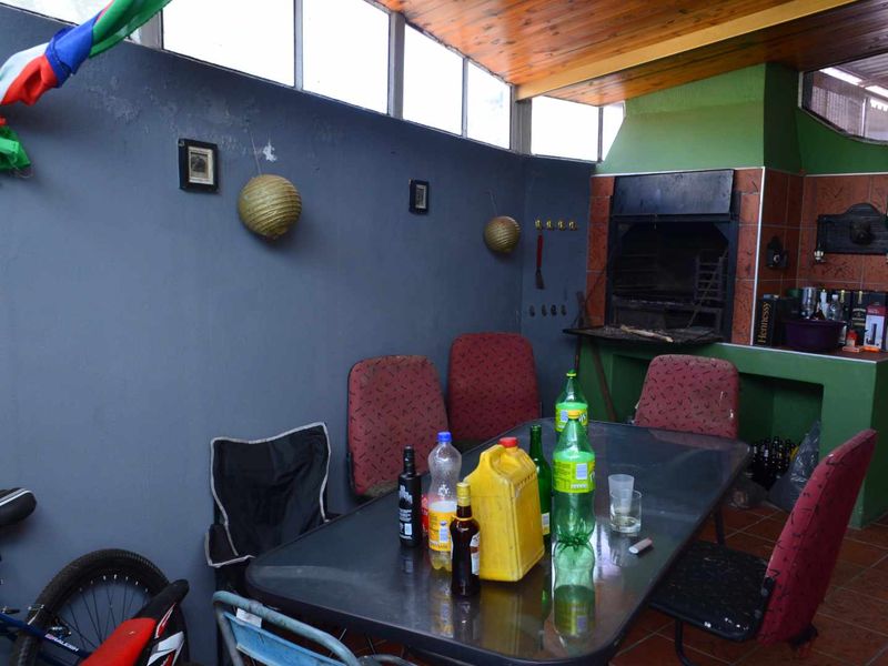 🏡 House For Sale – Khomasdal💰 N$1,890,000 - Photo 9