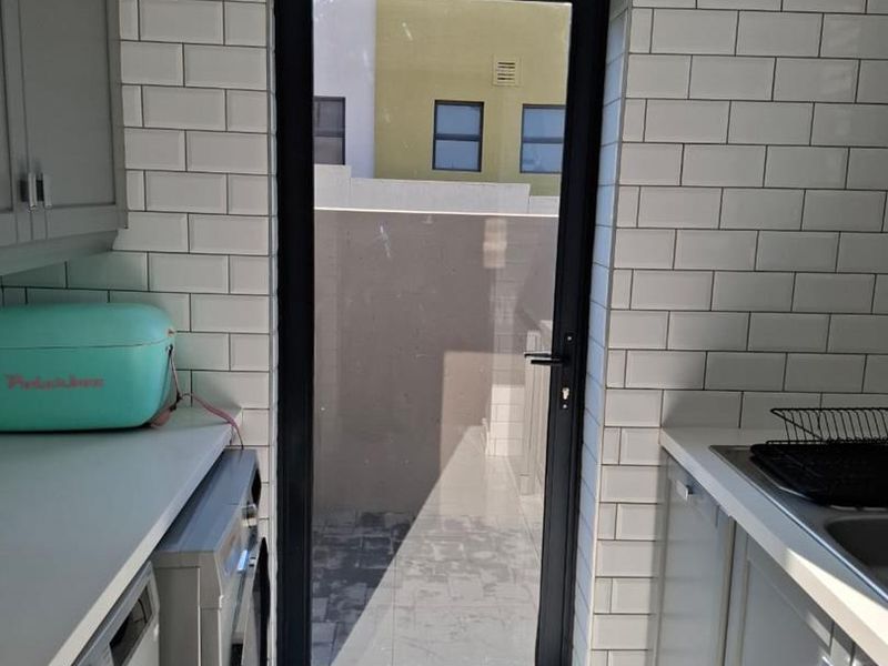 Deal of a lifetime 4 Bedroom in Leloko Estate - Photo 7