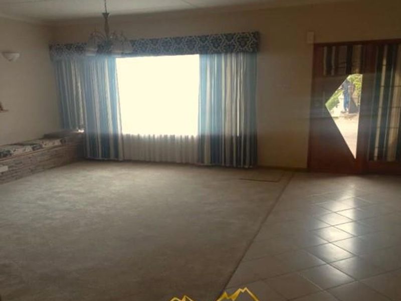 Walvisbay , Namibia | Family home for sale - Photo 5