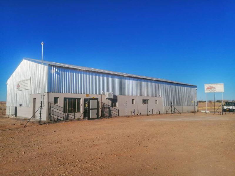 INDUSTRIAL PROPERTY WITH POSSIBILLITIES FOR SALE IN MARIENTAL - Photo 6