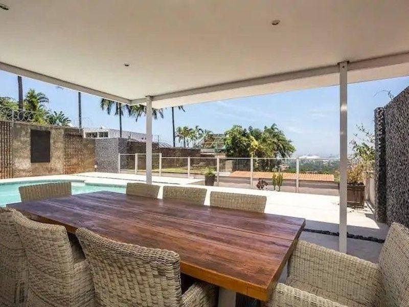 Townhouse For Sale in Umgeni Park, Durban North, KwaZulu Natal - Photo 1