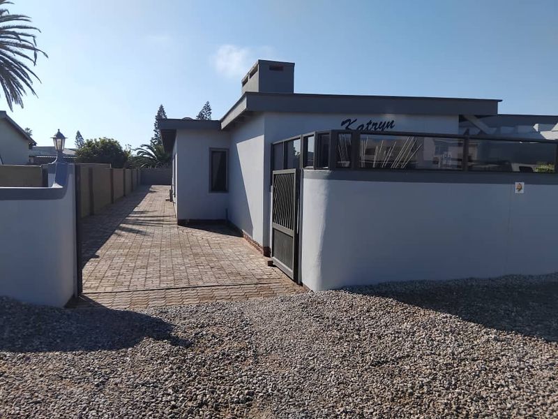 Beautiful house for sale - North dune, Henties Bay - Photo 3