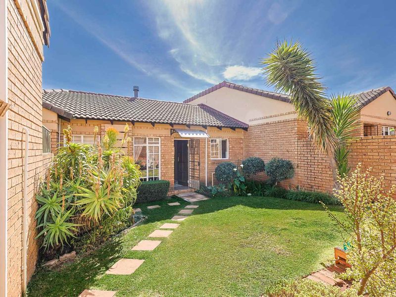 Move-In Ready | Solar Power | Private Garden | Sought-After Moreleta Park - Photo 1