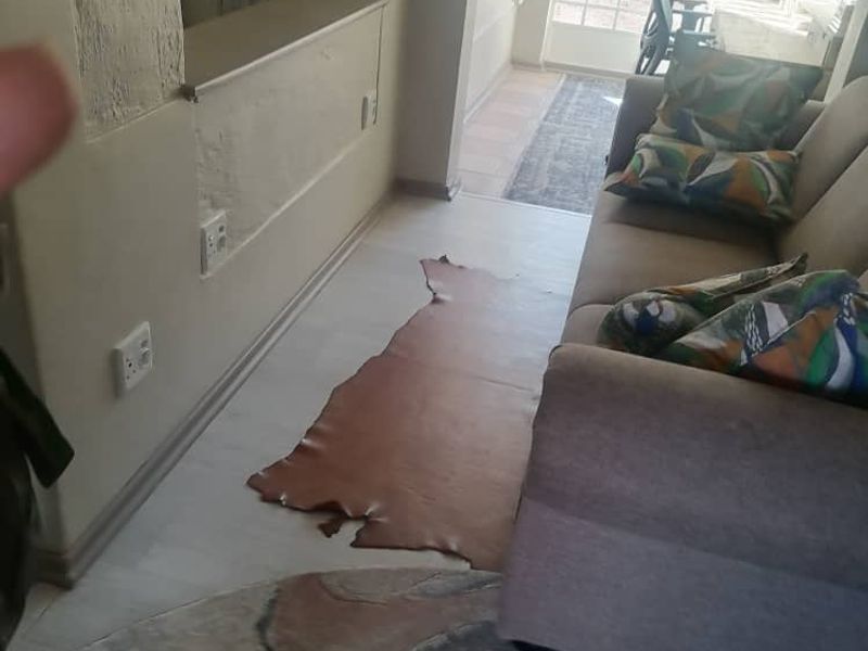 Newly renovated townhouse with stylish modern furnishings - Photo 6