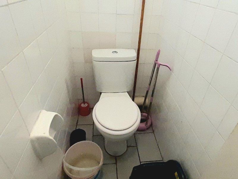 2 bedrooms in North Beach - Photo 4