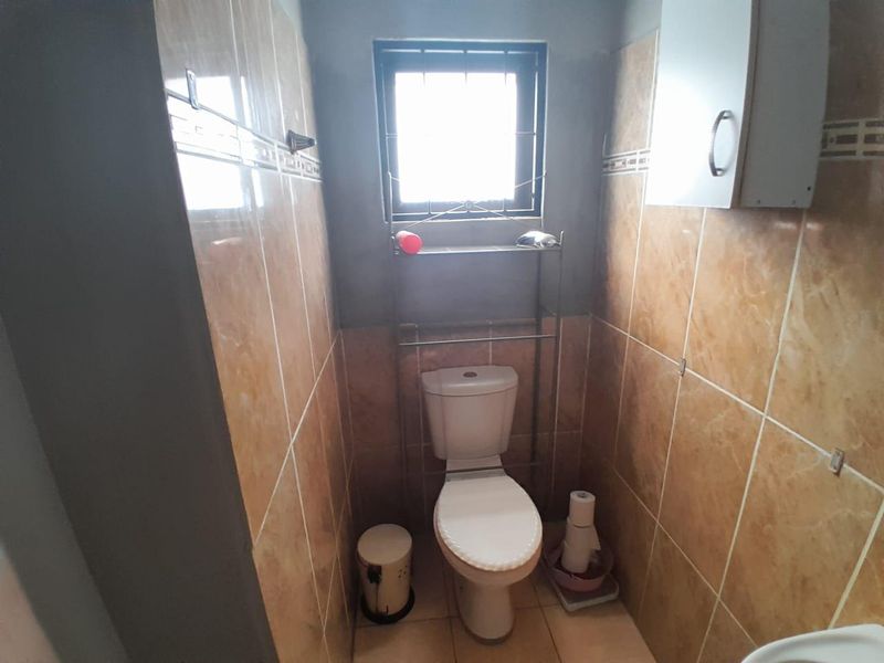 House for sale in Okahandja - Photo 6