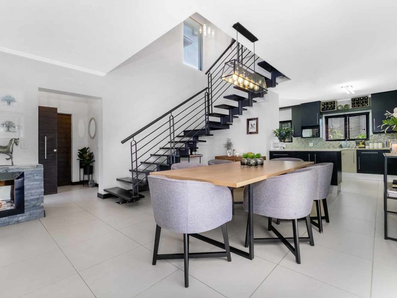 SECLUDED RESIDENCE IN HIGHLY SOUGHT AFTER, PICTURESQUE LOCATION - Photo 5