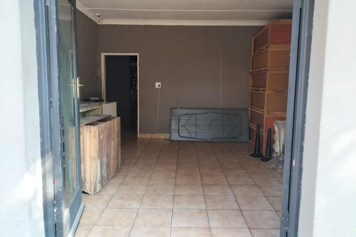 Rare Large-Scale Opportunity in Hazelwood - Photo 3