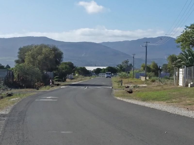 Level Stand, Lagoon Nearby, Lifestyle Sorted. - Photo 8