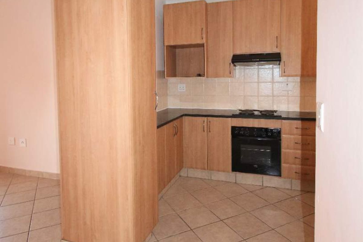 Perfect Lock-Up-and-Go Available from June 2026! - Photo 5