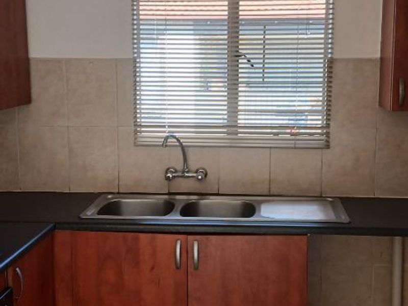 2 bedroom for rent - Photo 10