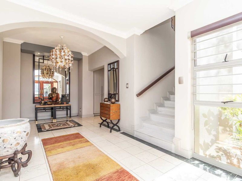 Sophisticated Living in Sought-After Brooklands Estate - Photo 3