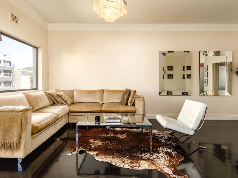 Spacious Pet Friendly Apartment for Rent - Photo 3