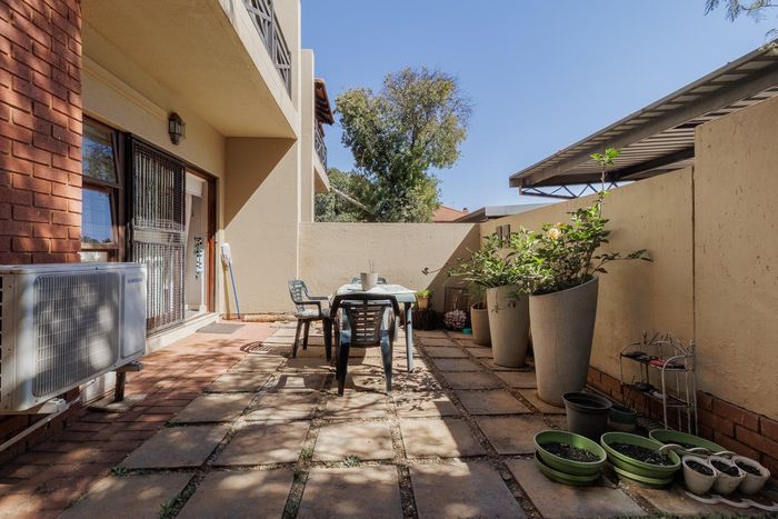 Property #2478757, Townhouse For Sale in Pretoriuspark