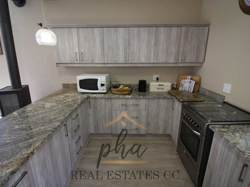 3 Bedroom with 4 bachelor Flats for Sale - Long Beach (Ext 1) - Photo 5