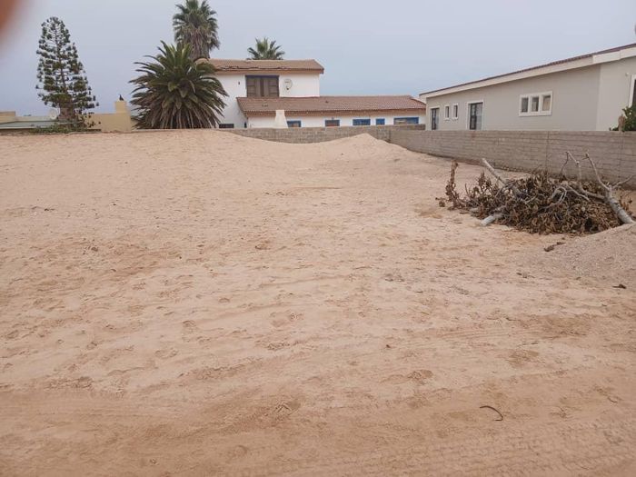 Property #2400669, Vacant Land Residential For Sale in Henties Bay Central