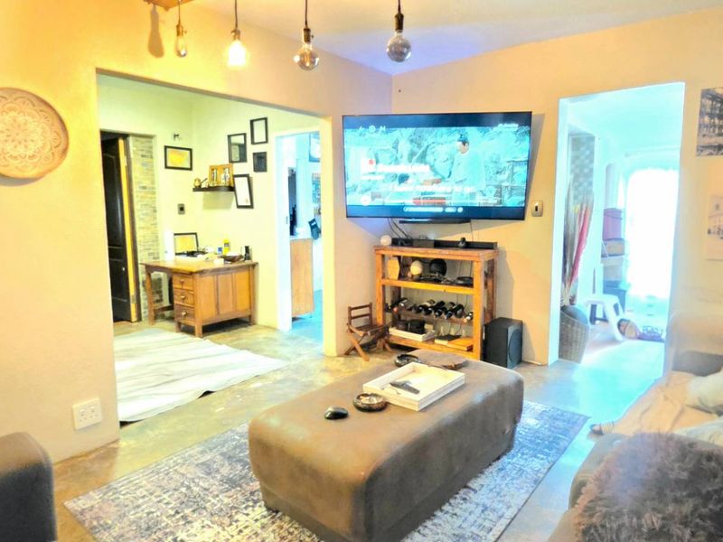 Spacious Family Living in Elandshaven - Photo 6