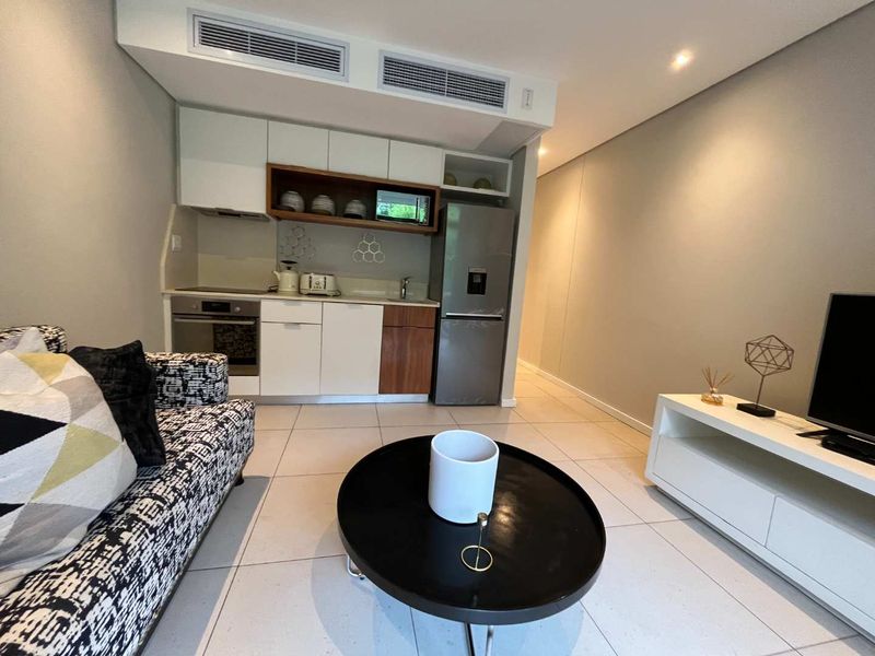 Nestled within the prestigious Zimbali Coastal Resort, offers luxurious one-bedroom apartments for discerning buyers. - Photo 6