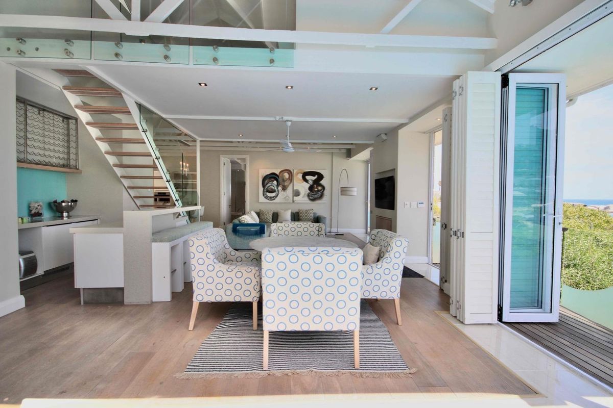 Perfectly Positioned, Pristinely Picturesque - Photo 3