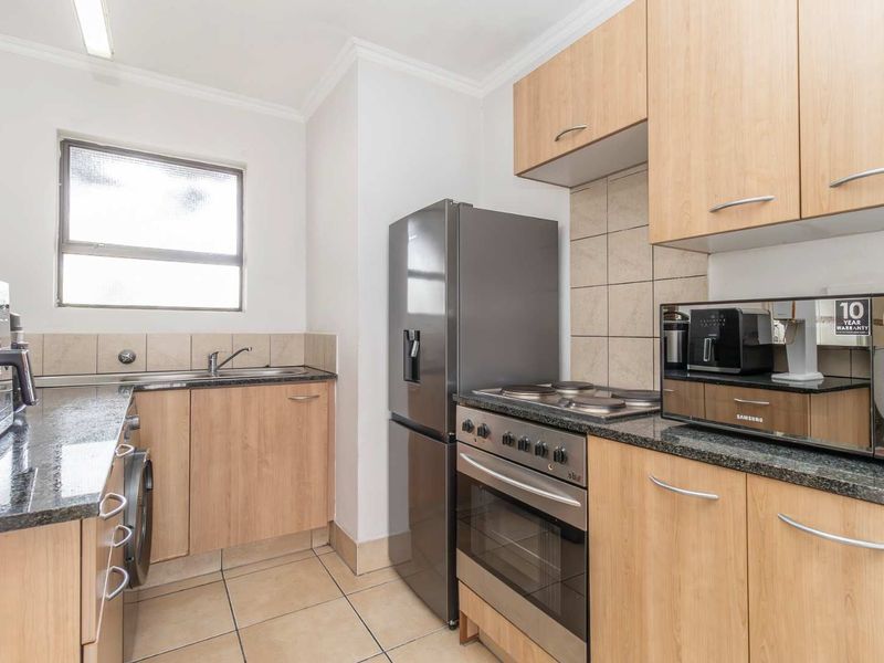 Light-Filled & Priced to Sell! - Photo 4