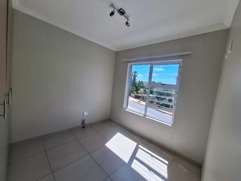 Affordable with quality finishes! - Photo 4