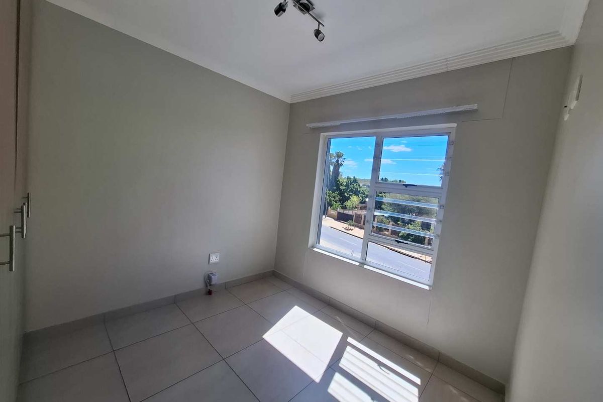 Affordable with quality finishes! - Photo 4