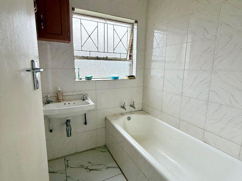 3 bedroom house for sale in vryheid - Photo 7
