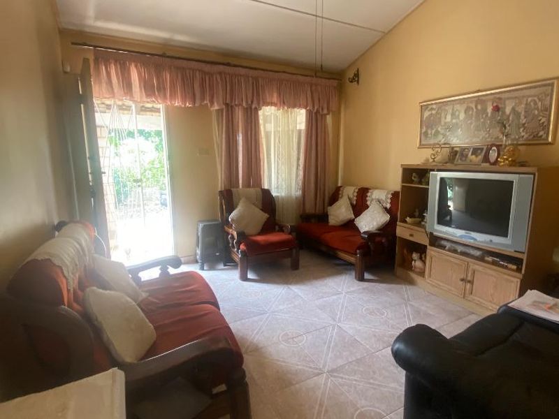 Furnished Family Home in Mountview Verulam offering value for your money. - Photo 3