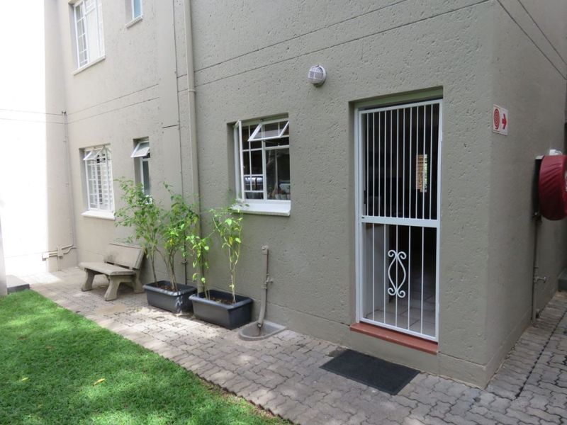 Lovely 2 bedroom unit to Rent in Emerald Terrace - Photo 5