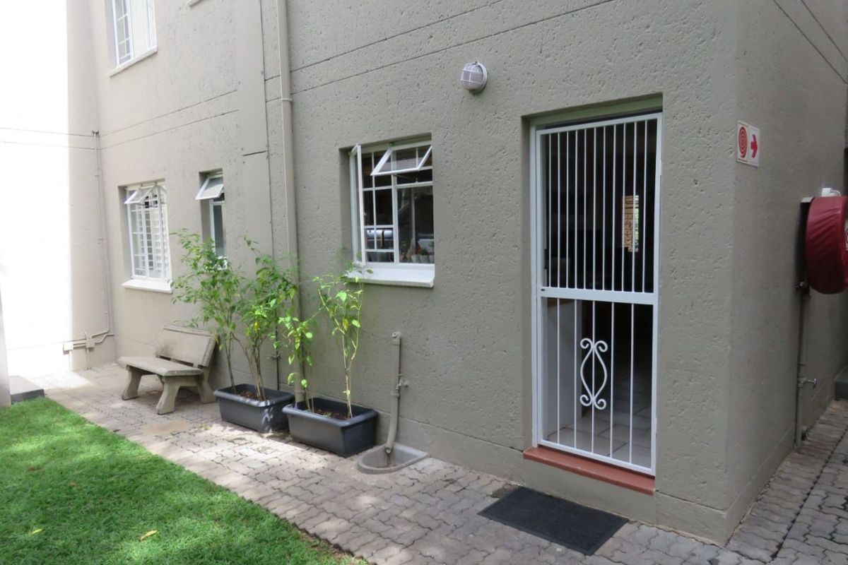 Lovely 2 bedroom unit to Rent in Emerald Terrace - Photo 5