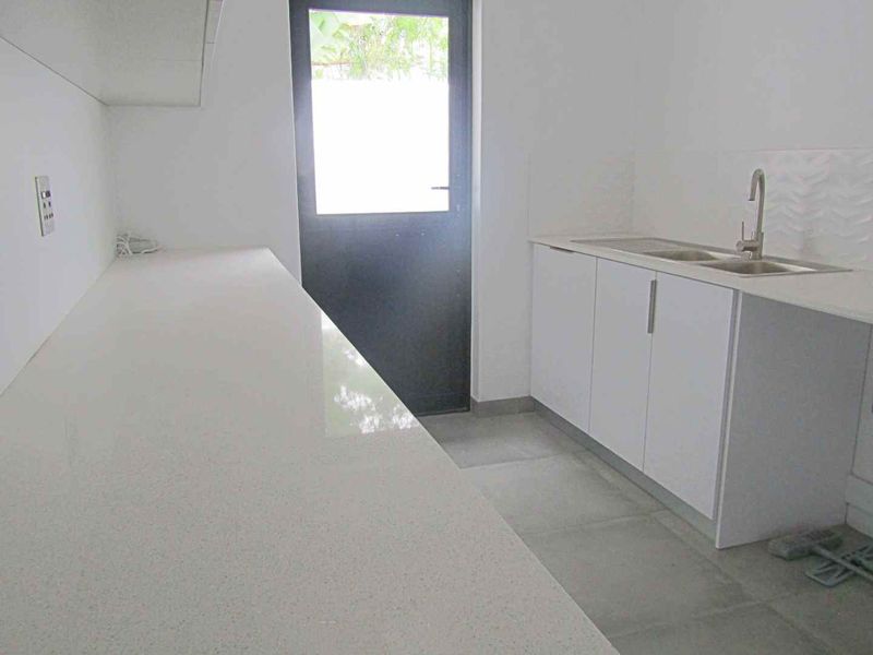 Nearly complete and looking for its owner - Photo 8