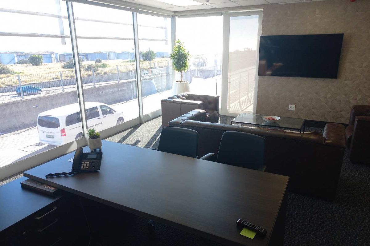 Premium Office Space Available in Upmarket Beachfront Office Park - Photo 5