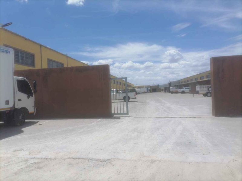 PRIME INDUSTRIAL PROPERTY FOR SALE - Photo 3