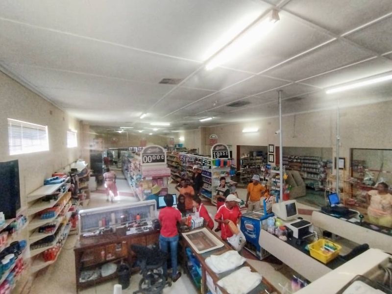 BUSINESS INVESTMENT PROPERTY FOR SALE IN AROAB - NAMIBIA - Photo 5