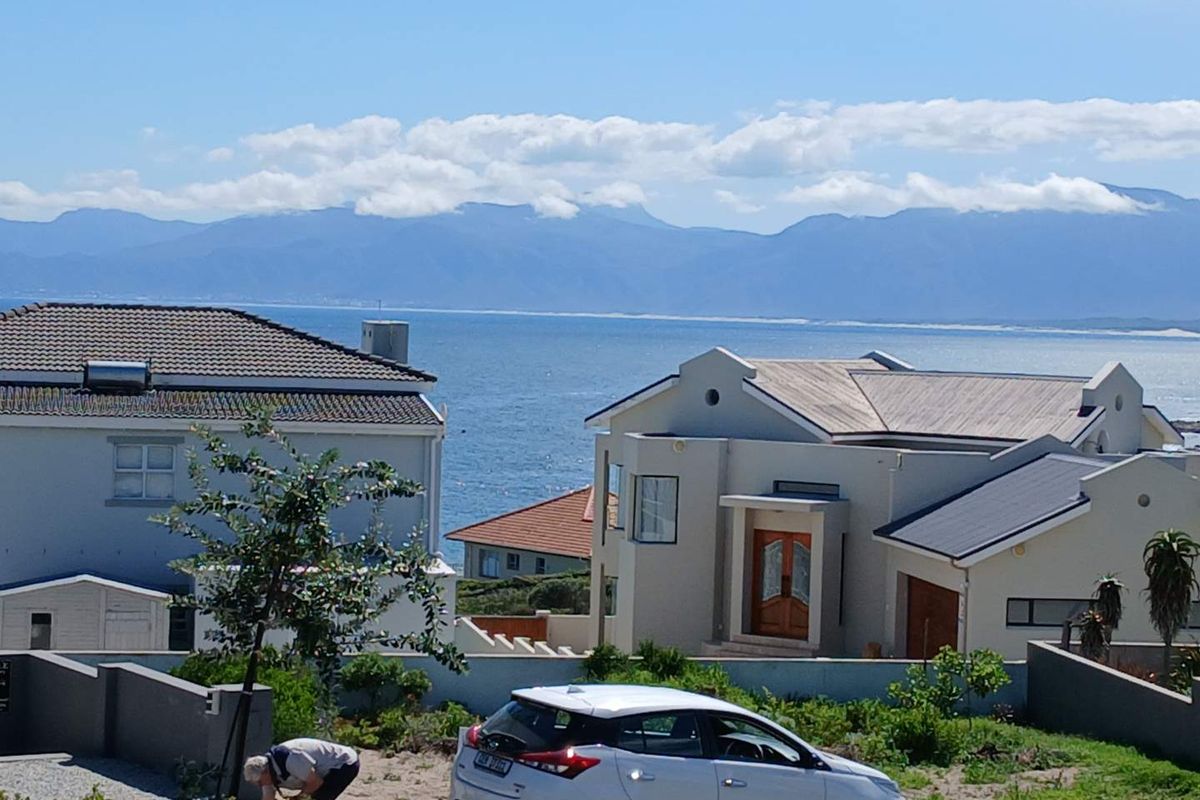 HOW MUCH CLOSER TO THE SEA COULD ONE GET? - Photo 4