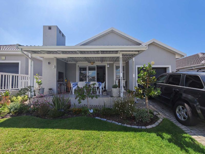 Modern Coastal Townhouse in Secure Tergniet Complex - Photo 2