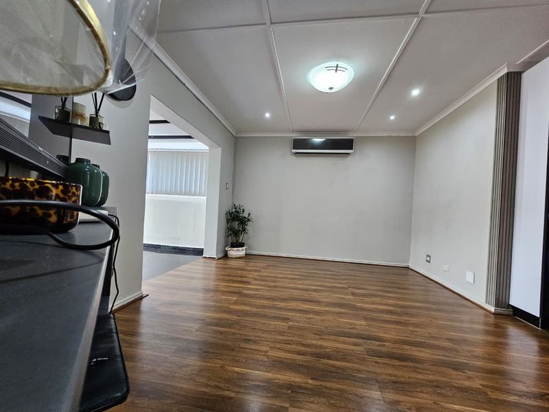 Discover easy coastal living in this charming 2-bedroom simplex in Meer en See - Photo 7