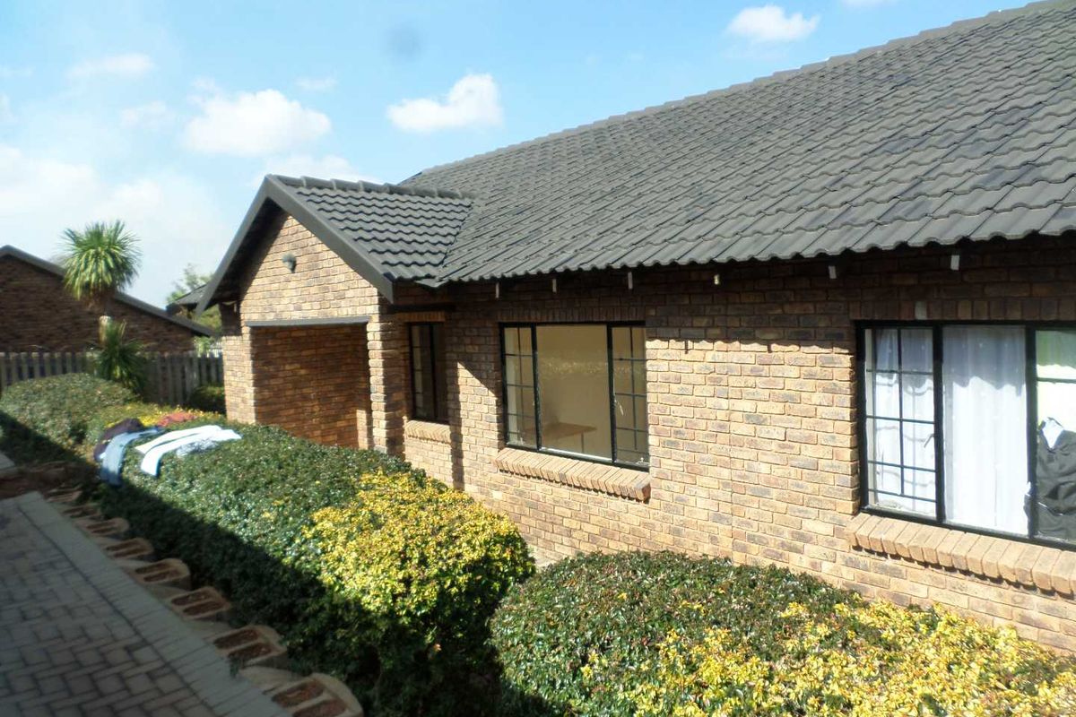 Cambridge Village, 1 Bedroom apartment for sale - Photo 2