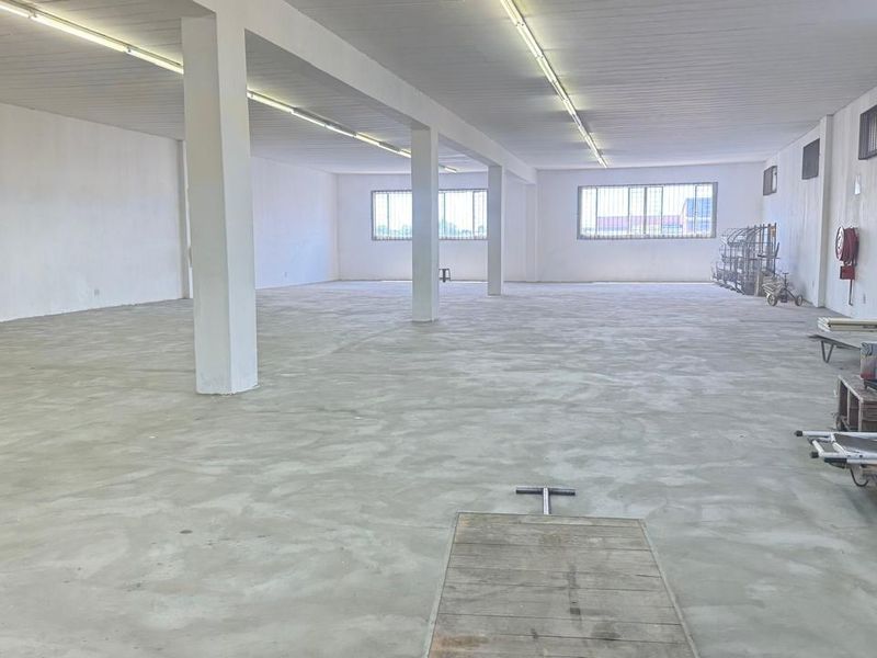 VERSATILE BUSINESS SPACE - Photo 9