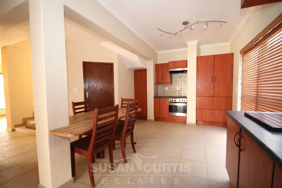 SPACIOUS HOLIDAY HOME WITH SEMI SEA VIEW - Photo 3