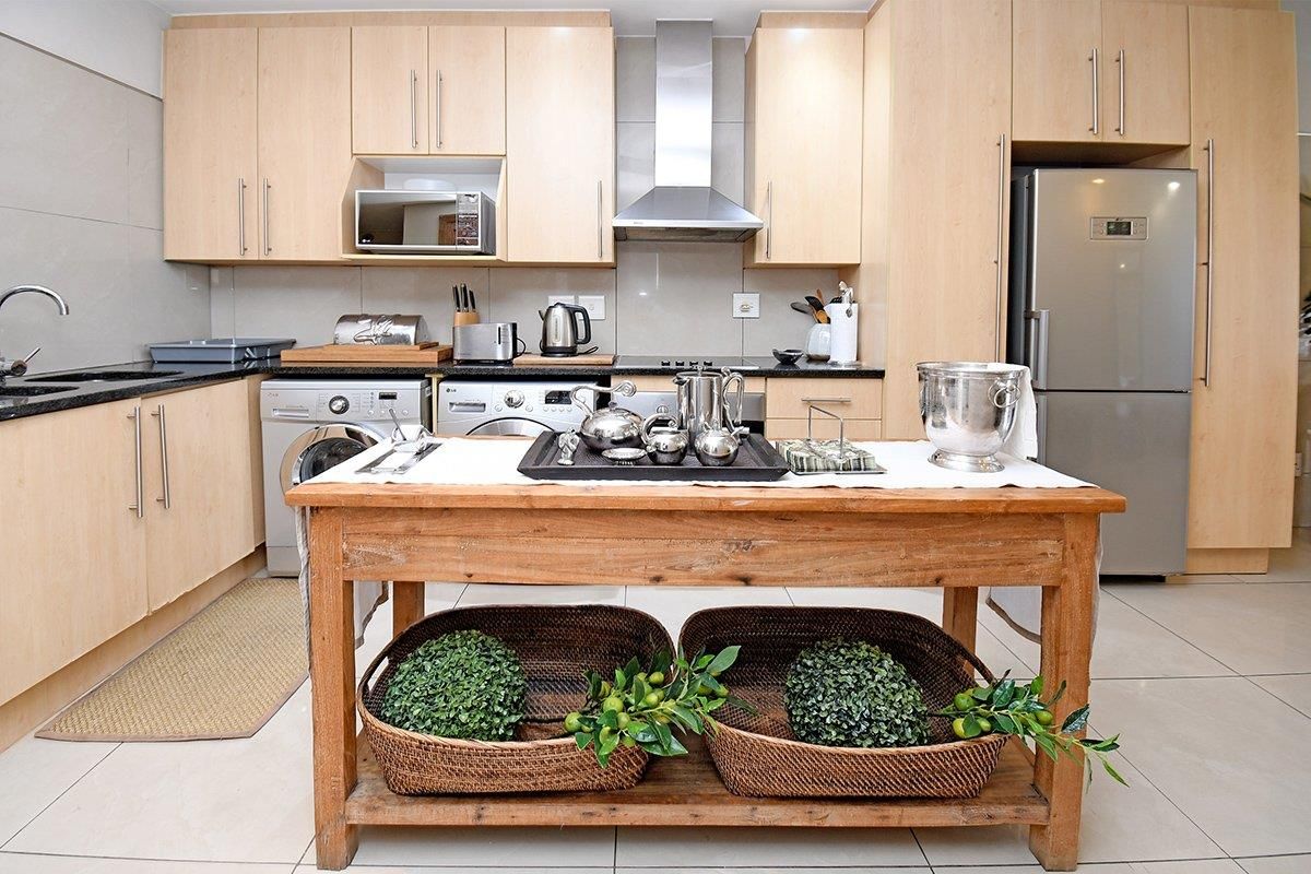 2 BED 2 BATH FULLY FURNISHED EXECUTIVE APARTMENT SANDTON CBD - Photo 4