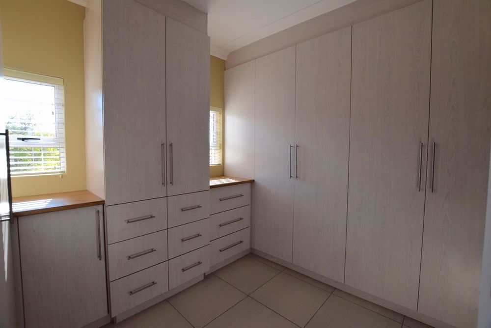 Walk in closet