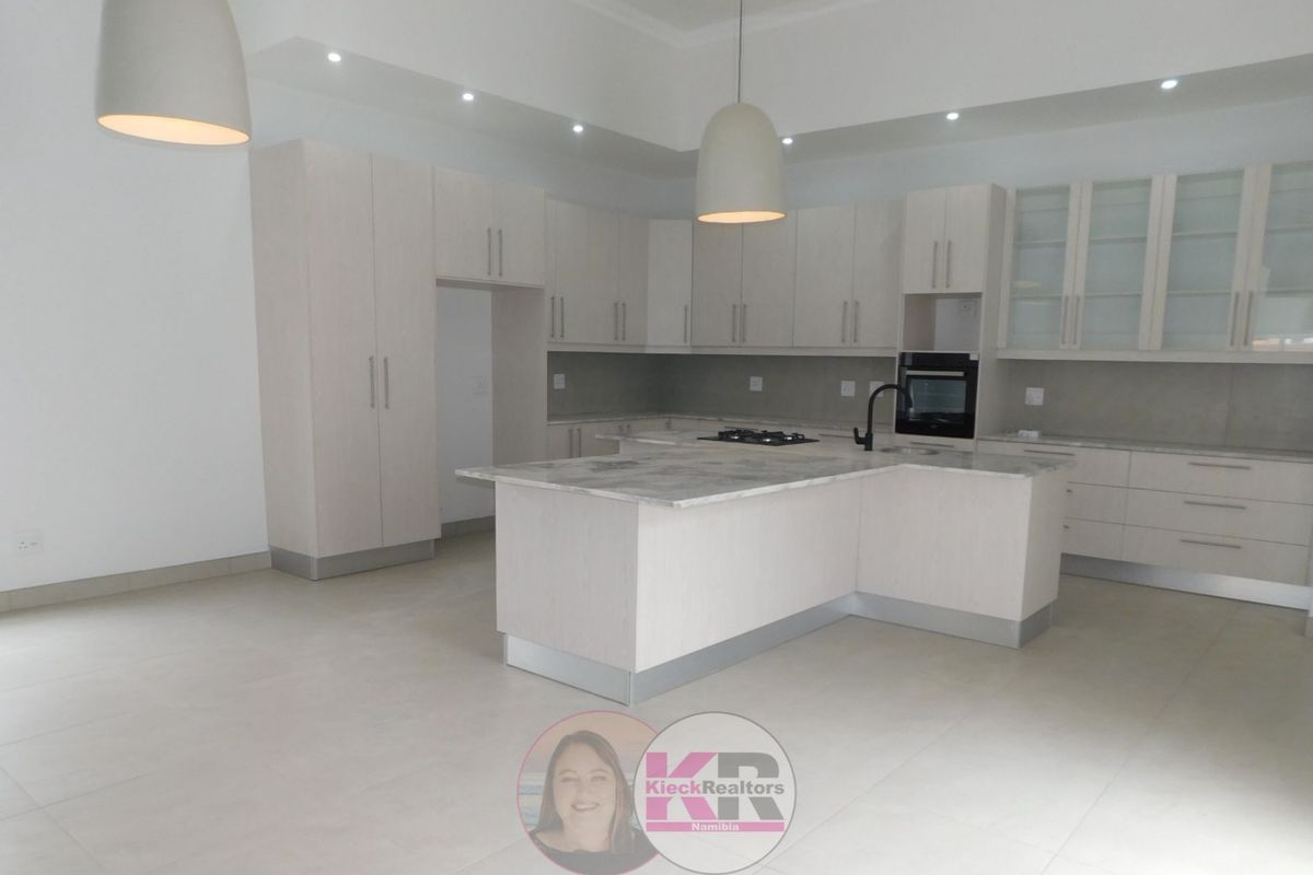 A few steps from the beach - Photo 4