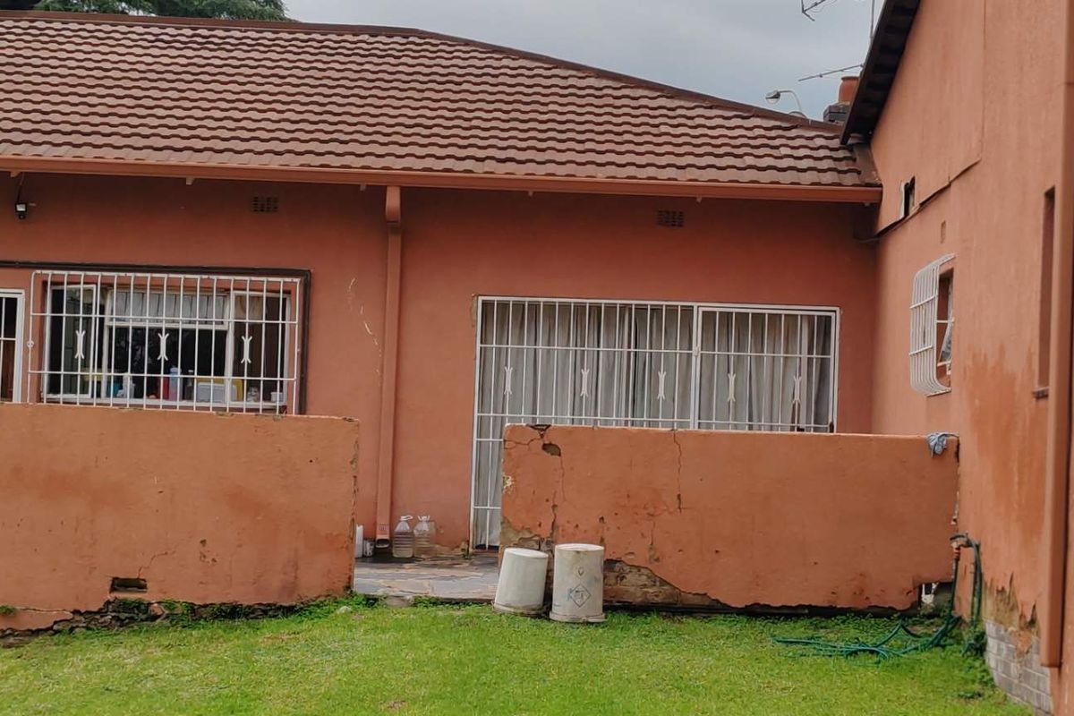 House for sale at Dunsevern - Photo 2